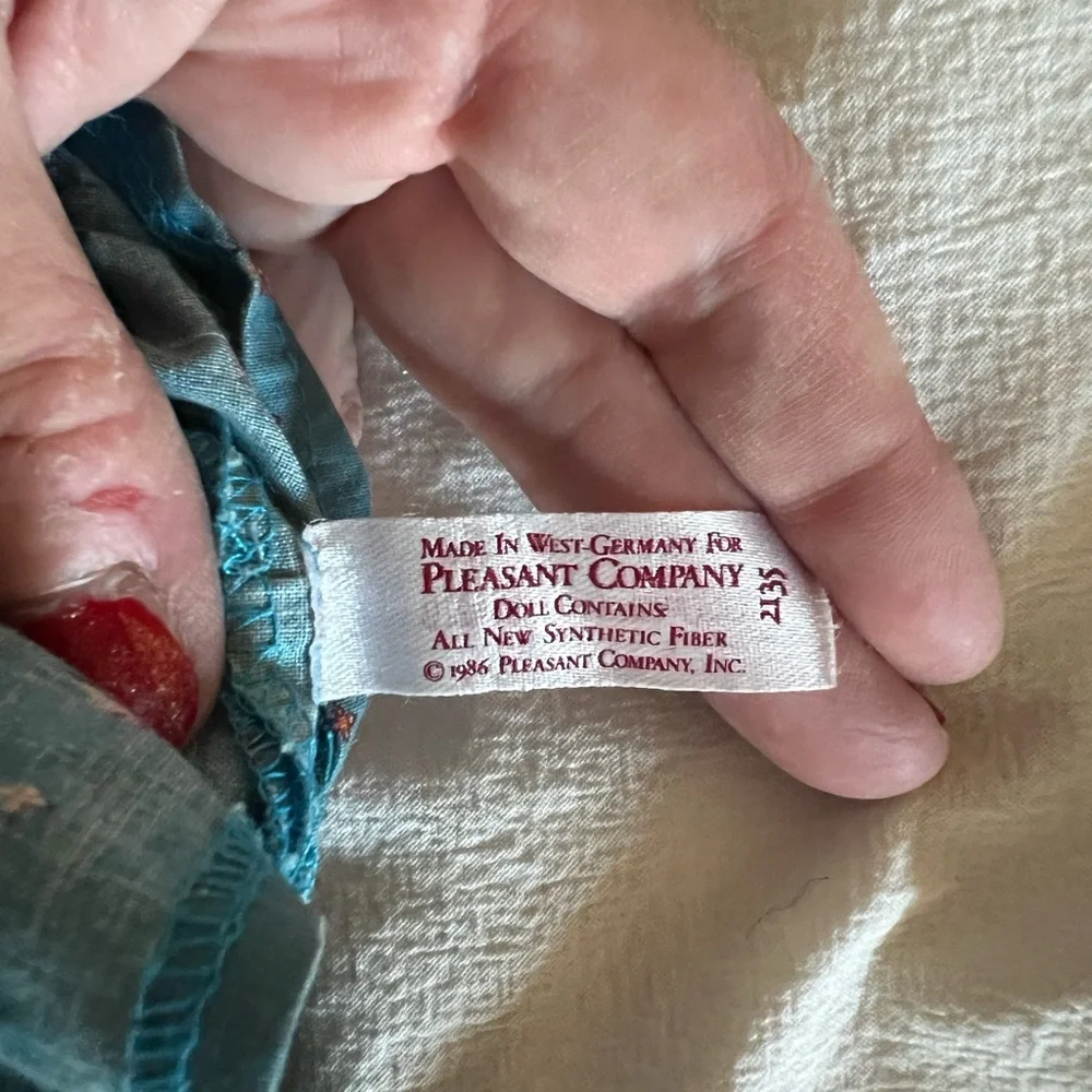 Early 90s Pleasant Company American Girl Kirsten with original accessories - Picture 12 of 15